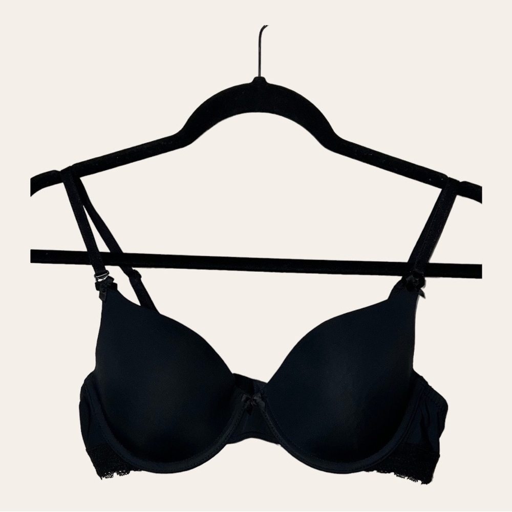 0335. Felina Black Lace Padded Underwire Bra 34C Adjustable Straps